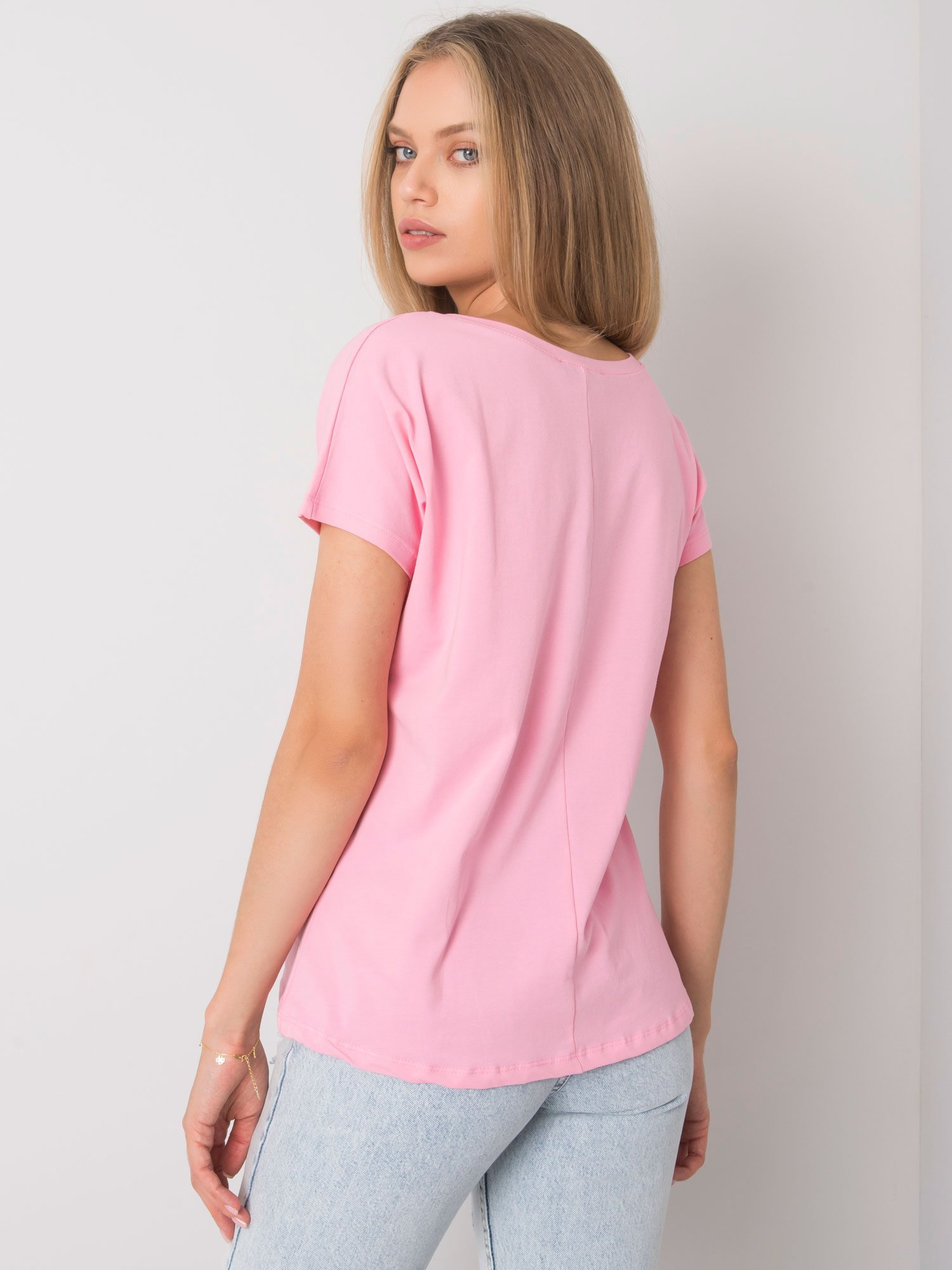 Jasnoróżowy t-shirt Emory