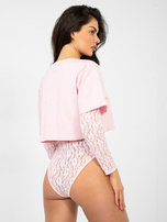 Pastelowe różowe dopasowane body z efektem 2w1