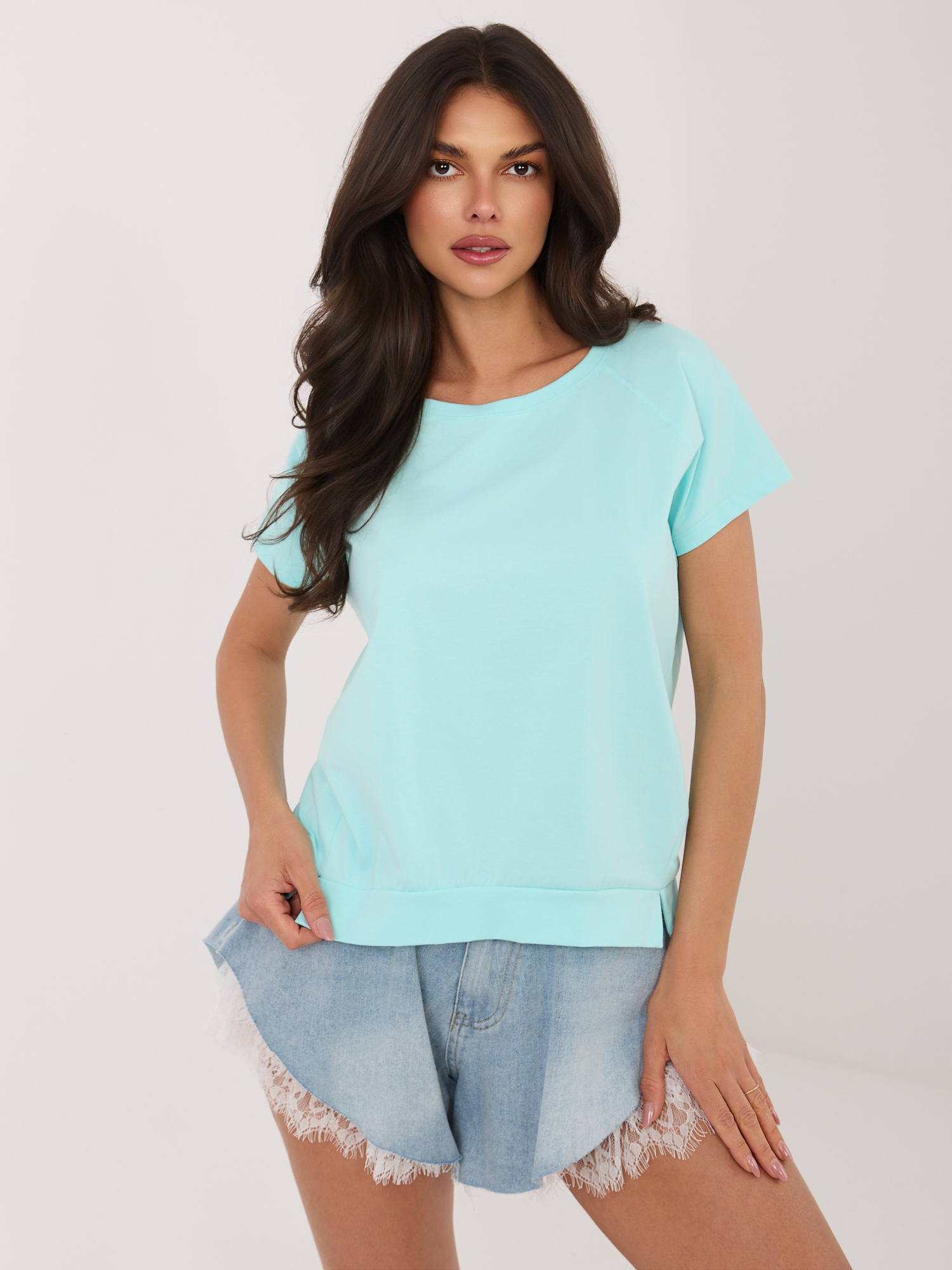 Miętowa damska bluzka basic z krótkim rękawem RUE PARIS 