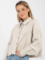 Beżowa jeansowa kurtka z kwiatową aplikacją RUE PARIS 