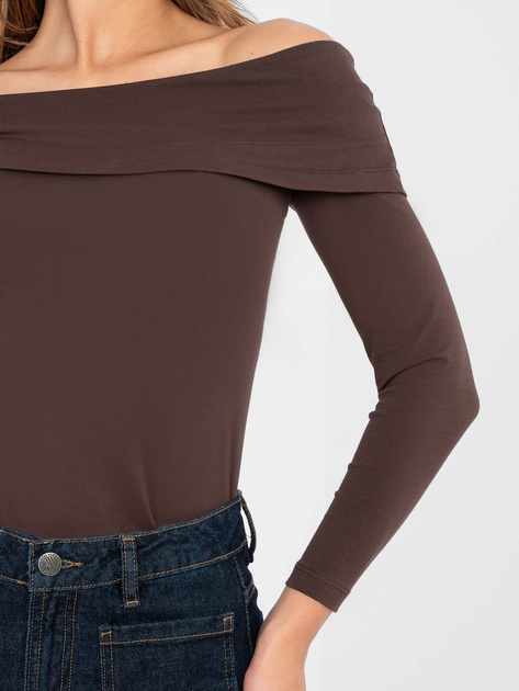 Czekoladowa dopasowana bluzka hiszpanka basic RUE PARIS