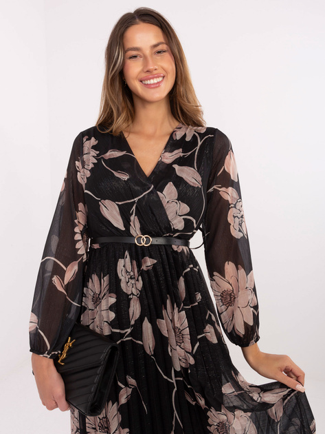 Czarna rozkloszowana sukienka w kwiaty