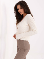 Ecru rozpinany sweter z domieszką modalu