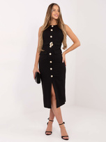 Black fitted dress with pockets.