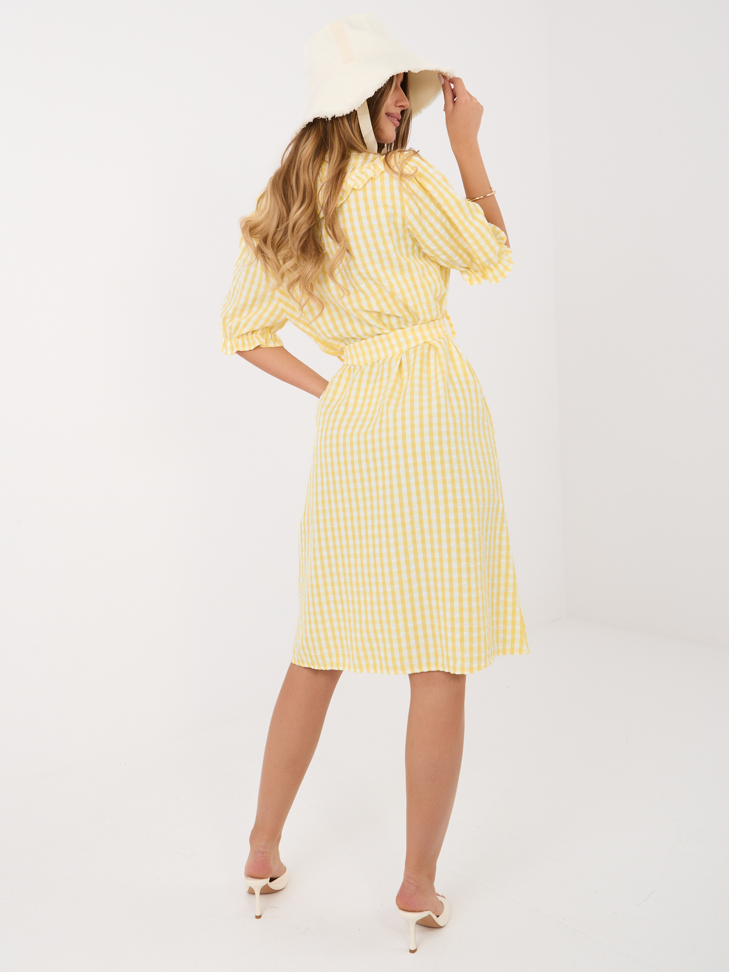 Jasnożółta koszulowa sukienka na lato