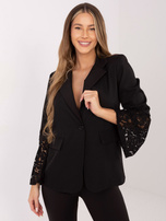 Czarna marynarka z rękawem typu dzwon 