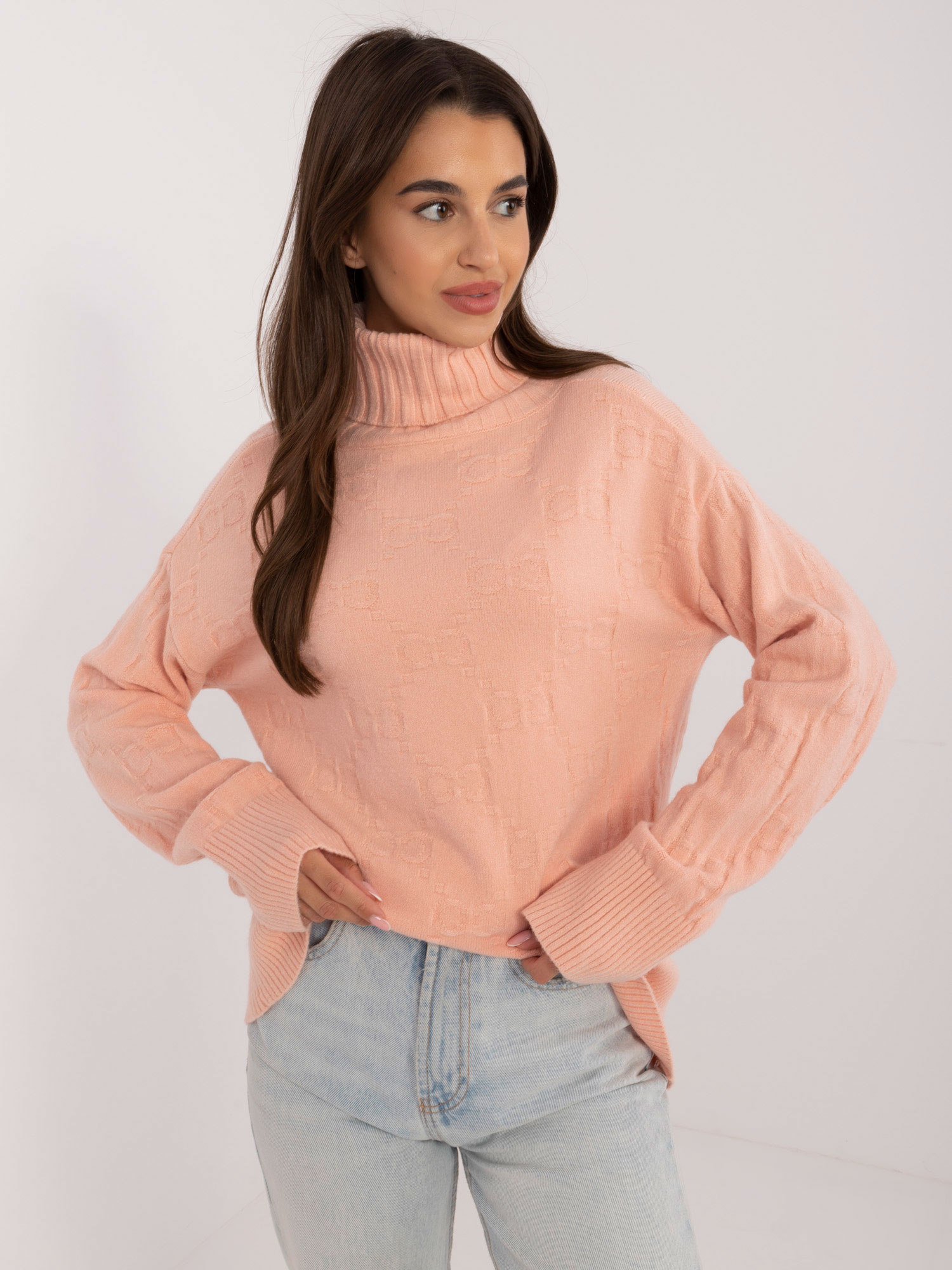 Sweter łososiowy