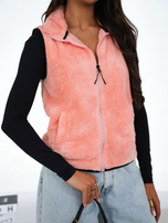 Brzoskwiniowa futrzana kamizelka z kieszeniami