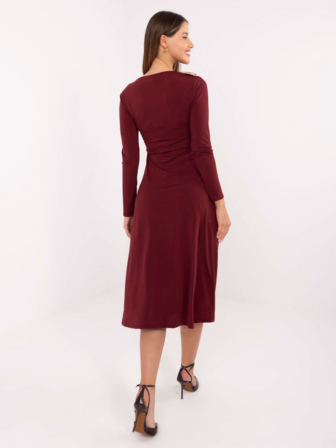 Bordowa trapezowa sukienka z drapowaniem