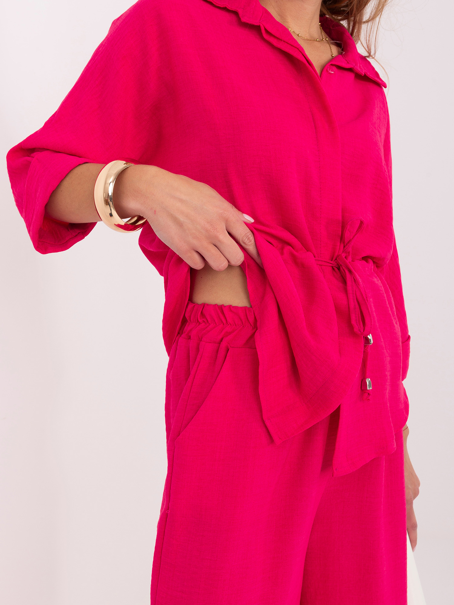 Fuksjowy letni komplet z szerokimi spodniami