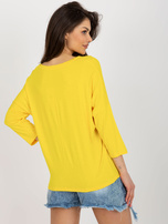 Hurtownia Żółta damska bluzka basic z wiskozy 