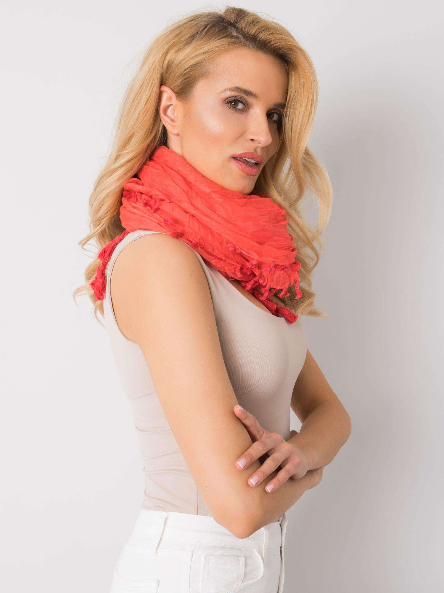 Coral scarf with fringes