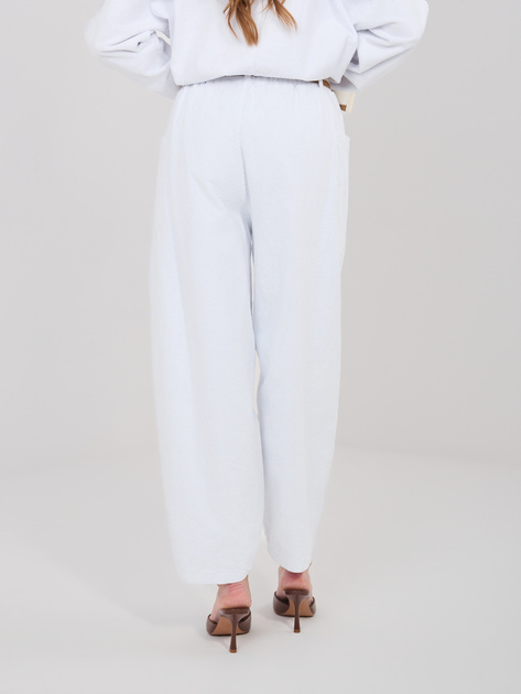 Białe sztruksowe spodnie z paskiem RUE PARIS