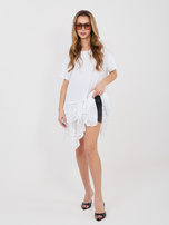 Biała długa bluzka oversize z haftem 