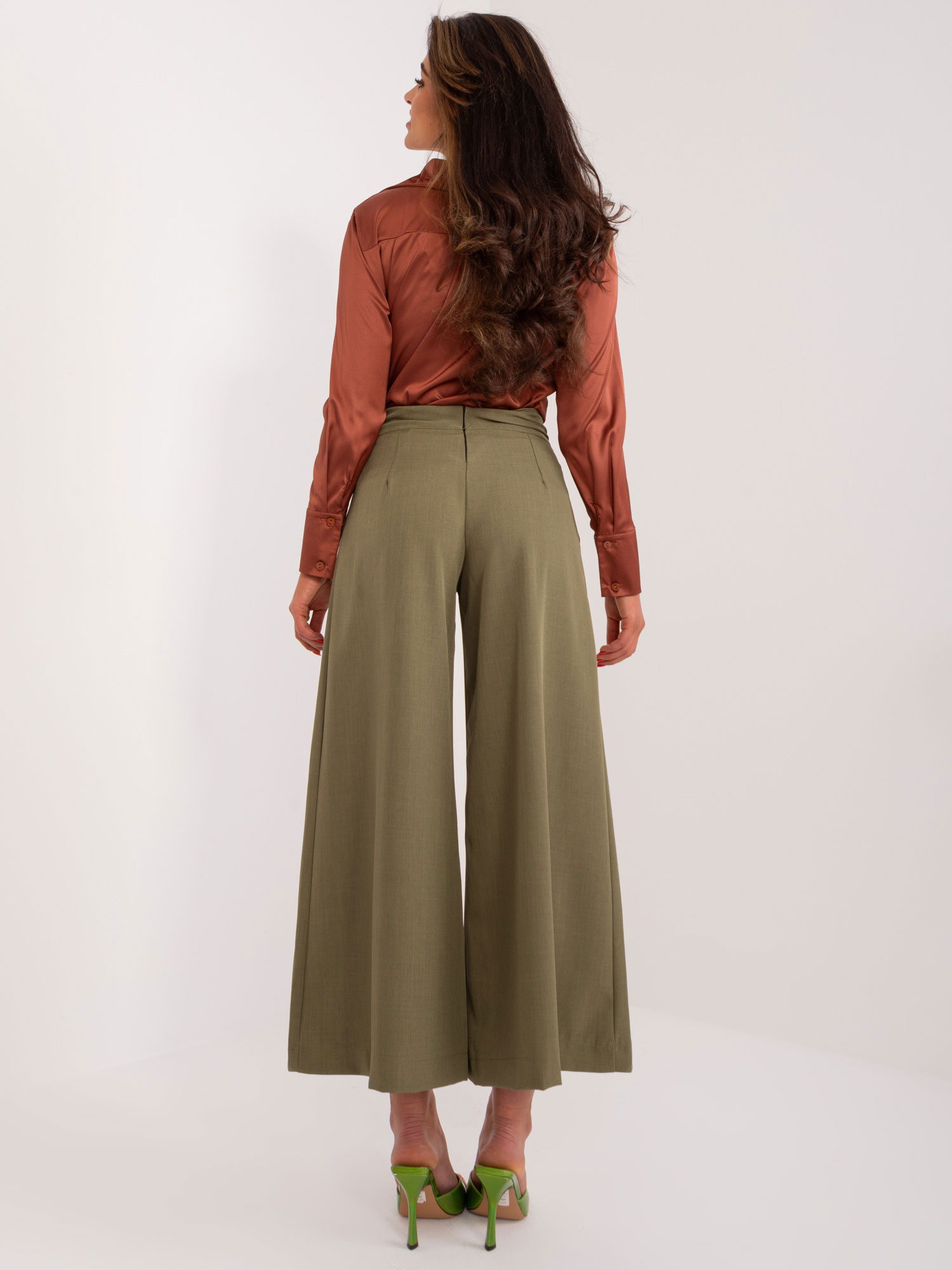 Großhandel Khaki weite Stoffhosen.