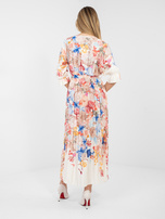 Kremowa satynowa sukienka z kopertowym dekoltem