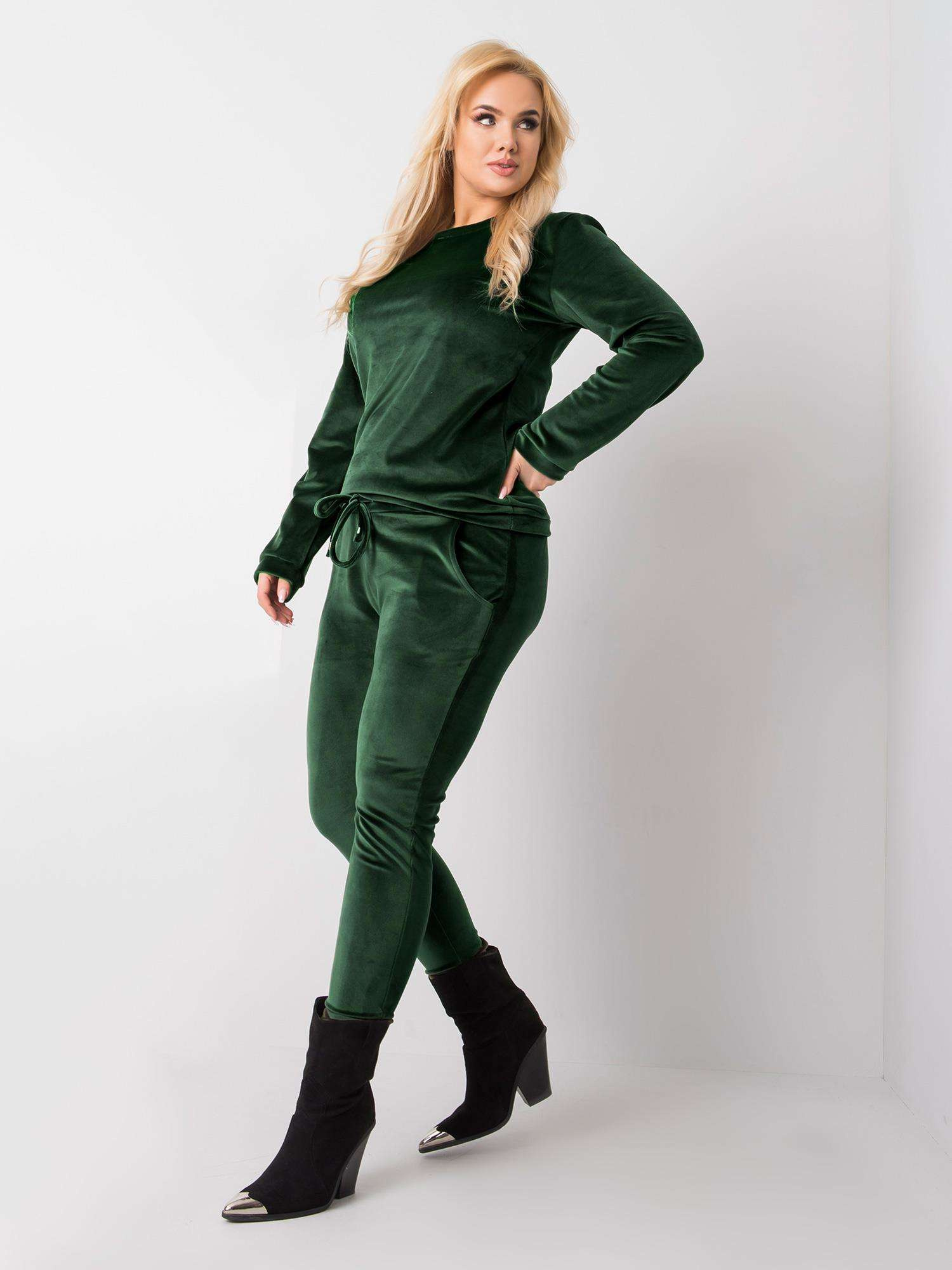 Ciemnozielony welurowy komplet plus size Jeanne