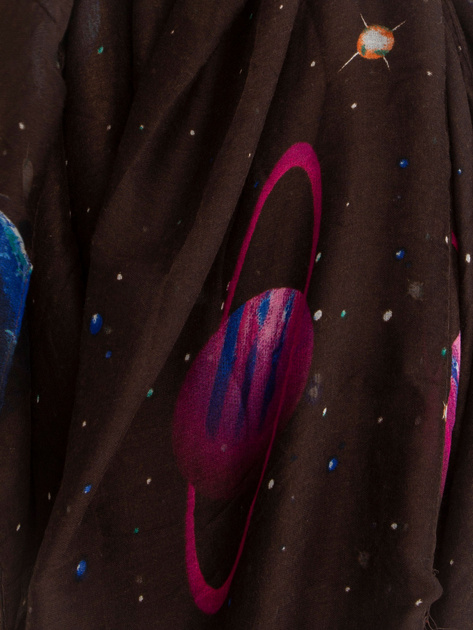 Hurtownia Brązowa damska chusta komin z nadrukiem