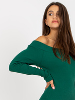 Damenkleid Basic in Dunkelgrün aus geripptem Stoff.