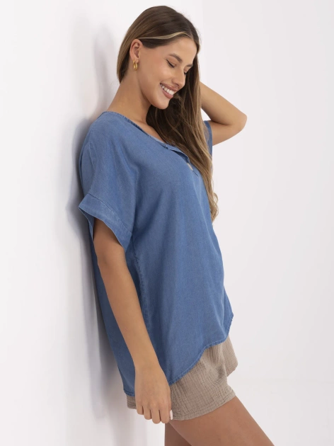 Ciemnoniebieska bluzka z krótkim rękawem
