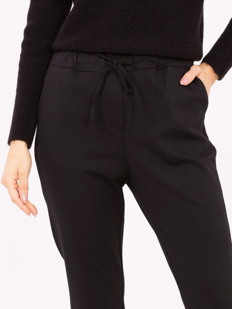 Czarne materiałowe spodnie z wiązaniem
