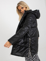 Hurtownia Czarna zimowa kurtka z ekoskóry z pikowaniem