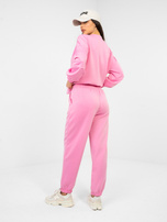 Pastelowy różowy dwuczęściowy komplet z naszywką