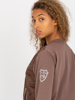 Hurt Brązowa damska bluza bomberka z pikowaniem RUE PARIS 