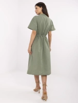 Khaki midi sukienka ze ściągaczem w pasie