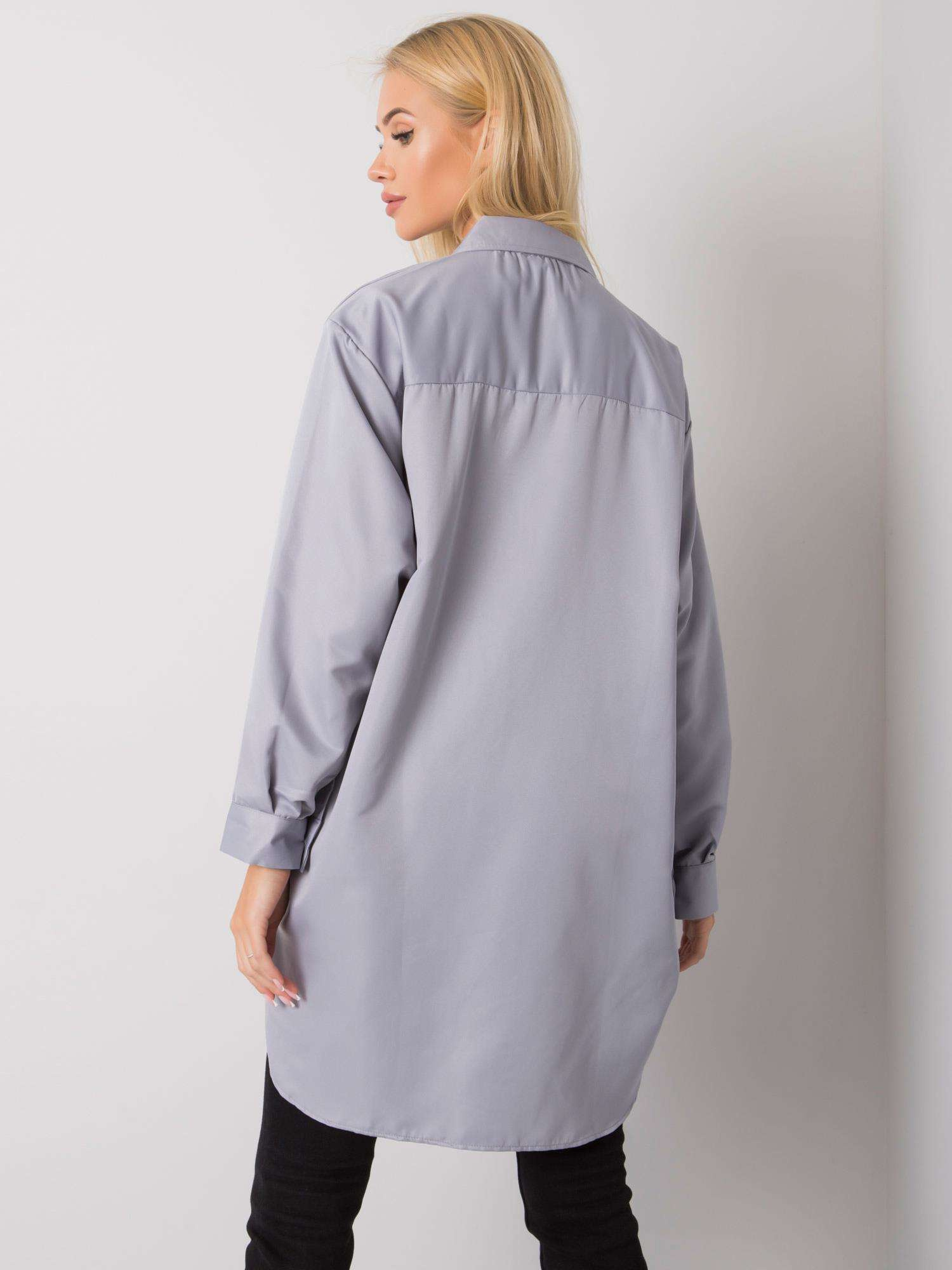 Graue Oversize-Bluse Cathy.