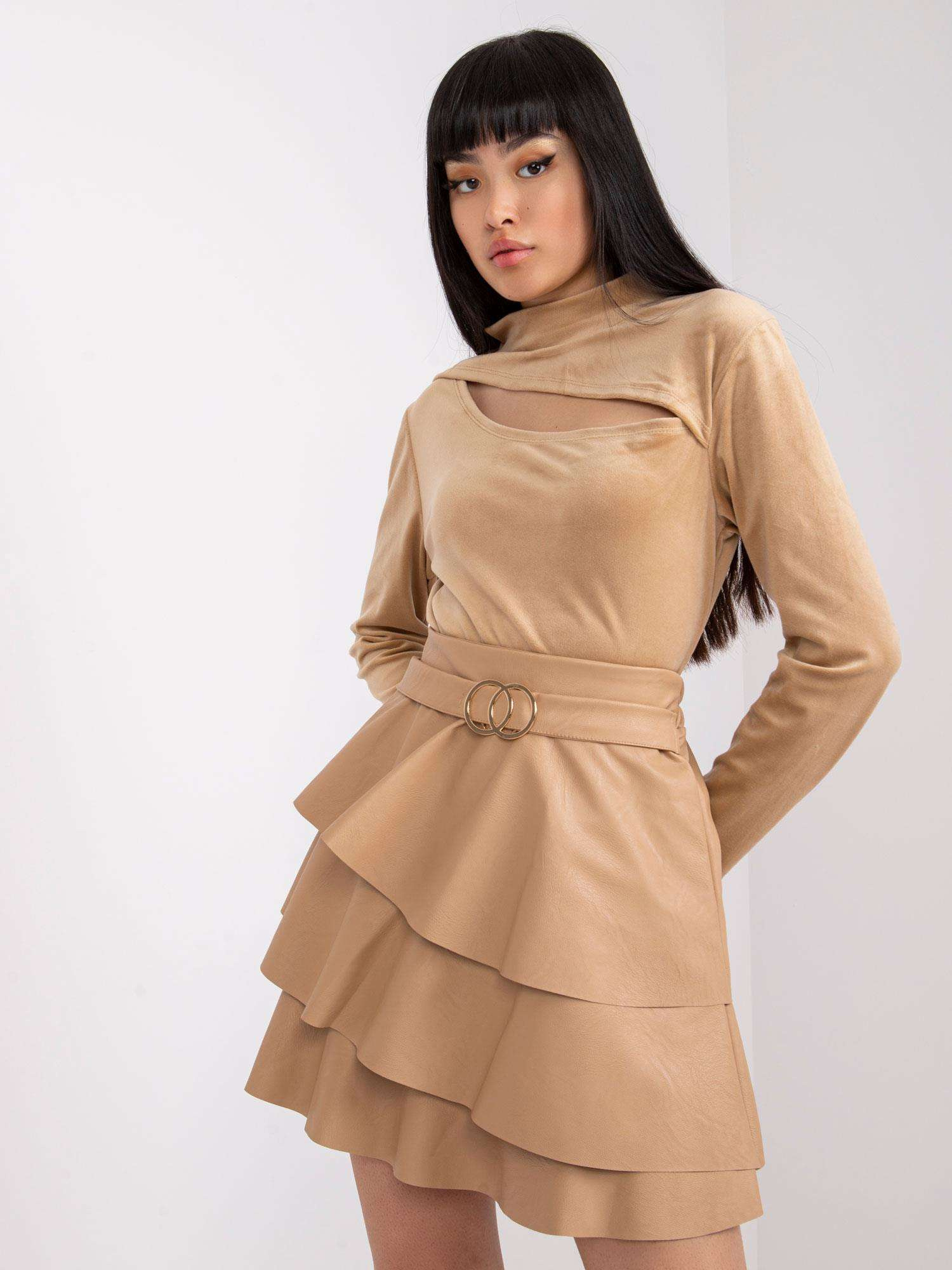 Dunkelbeige Veloursbluse mit langen Ärmeln Kigali.