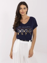 Dunkelblaues Baumwoll-T-Shirt mit Druck.