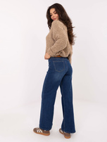 Dunkelblaue Damenjeans im Straight-Leg-Schnitt.