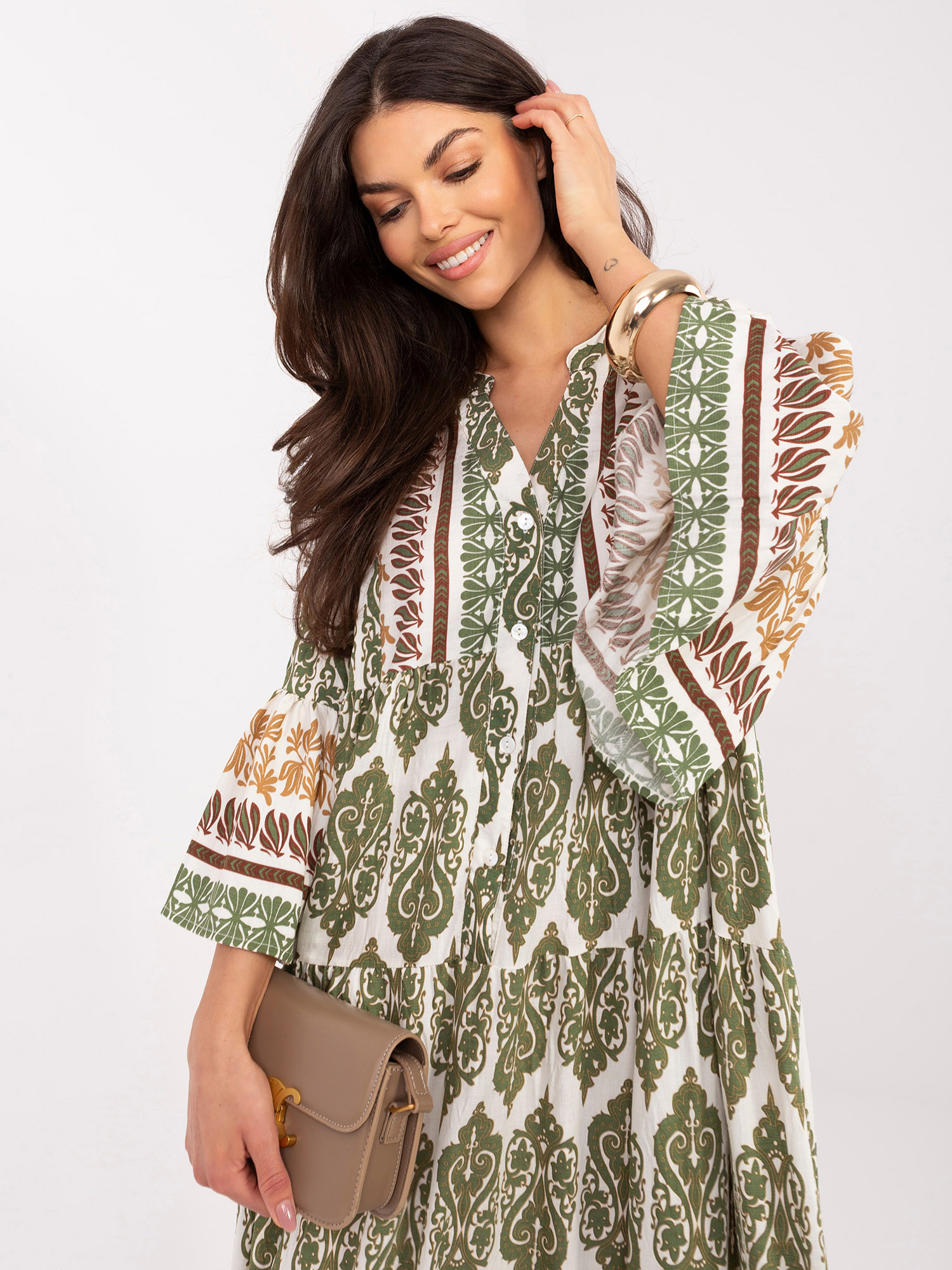 Khaki maxi sukienka z rozkloszowanymi rękawami