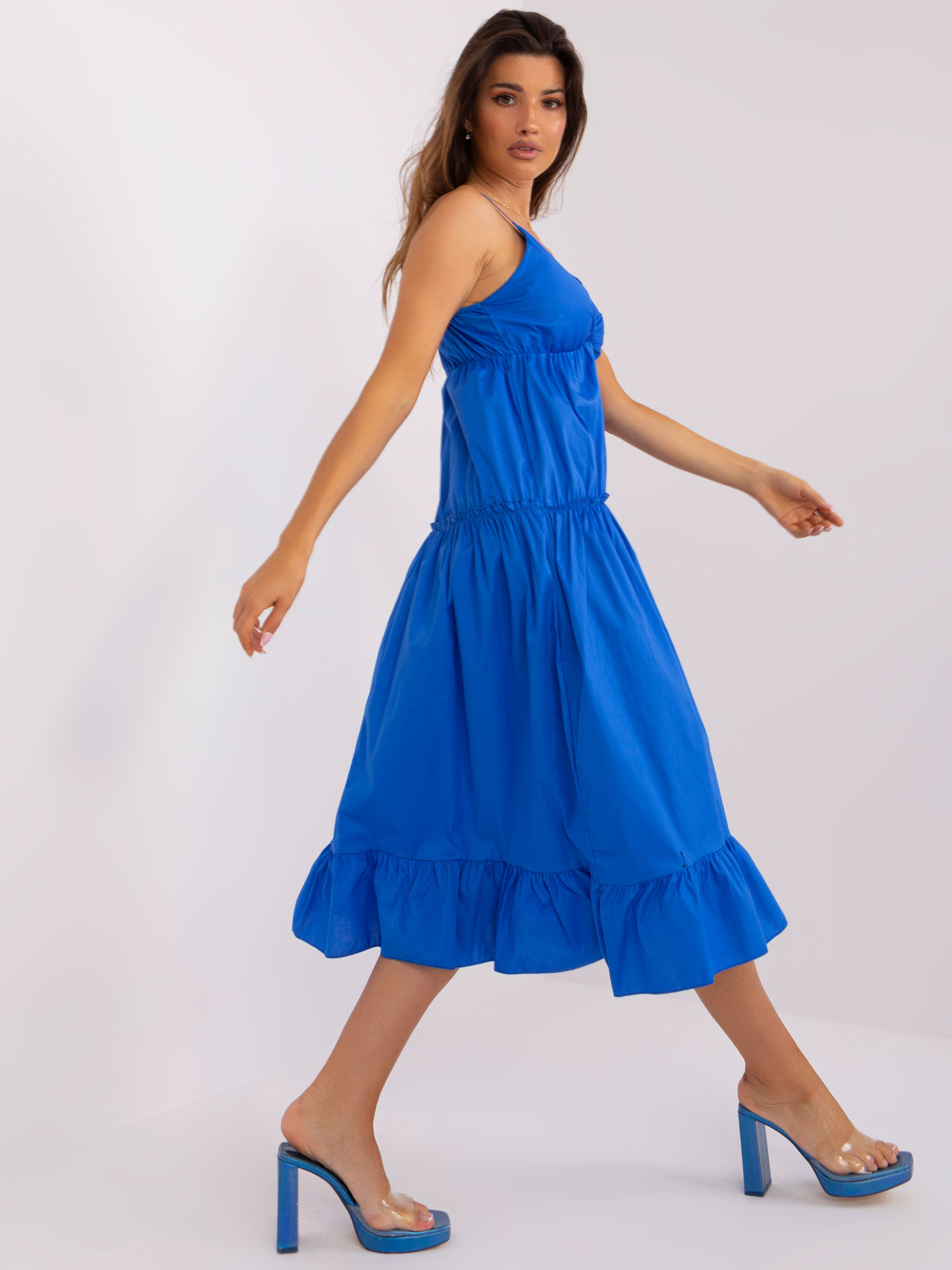 Hurt Ciemnoniebieska midi sukienka z falbaną OCH BELLA