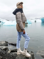 Hurt Czarno-beżowa krótka kurtka zimowa z kapturem