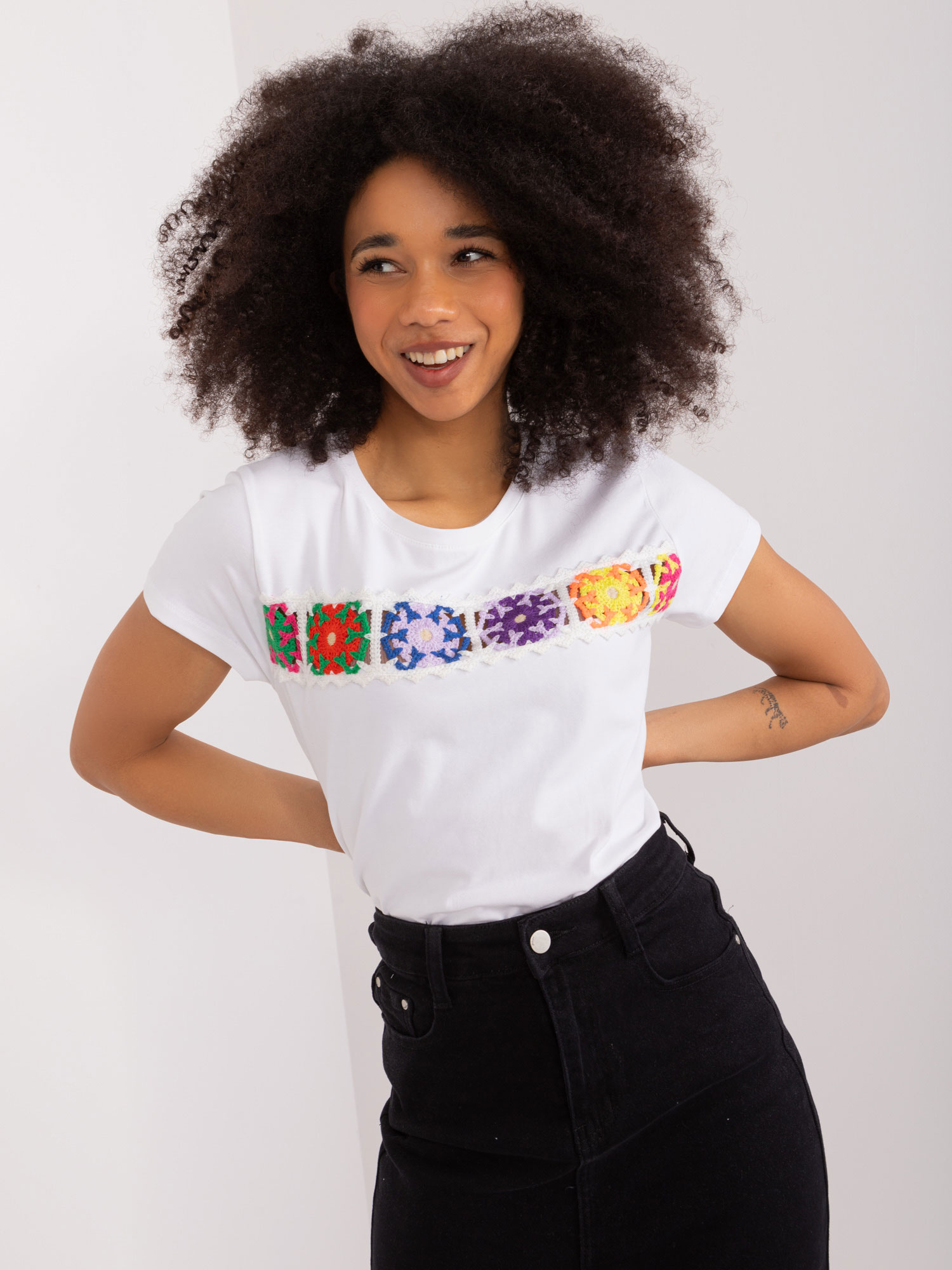 Hurt Biały bawełniany t-shirt z haftem BASIC FEEL GOOD