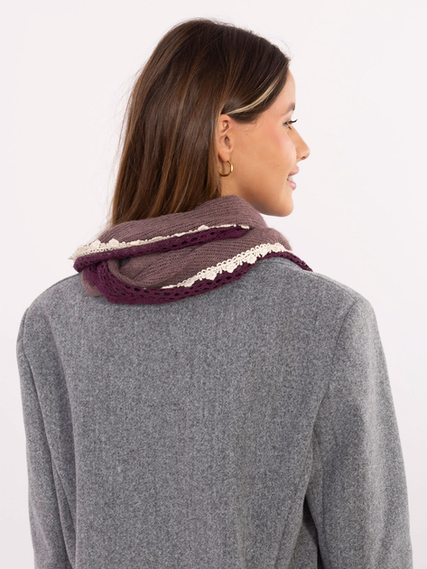 Fioletowa trójkątna chusta z perełkami