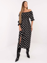 Czarno-biała maxi sukienka z rozcięciem