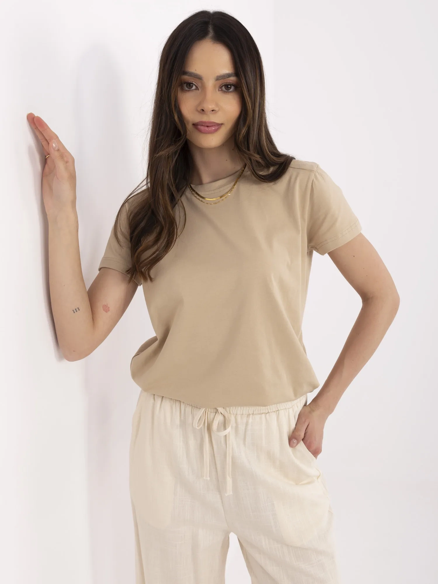 T-shirt beżowy