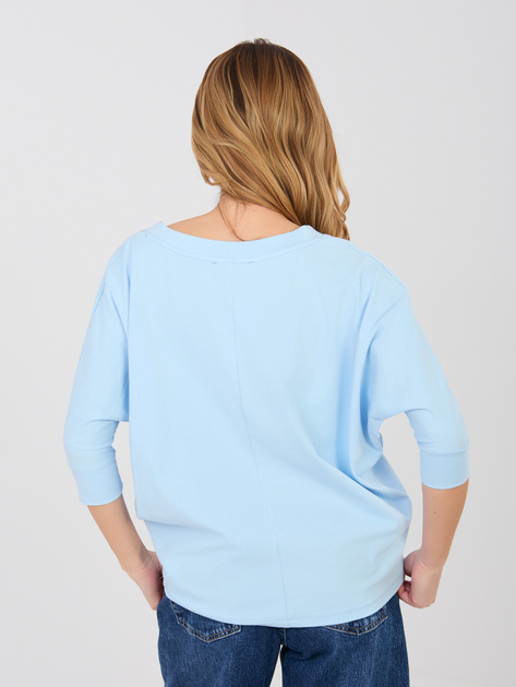 Pastelowa niebieska bluzka basic z rękawem 3/4 RUE PARIS