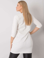 Ecru sukienka plus size z kieszeniami Sereia 