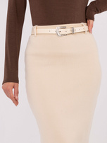 Jasnobeżowa midi spódnica z prążkowanej dzianiny