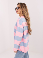 Pastellfarbener rosa-blauer Oversize-Pullover mit V-Ausschnitt.