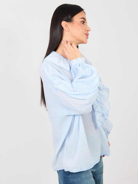 Jasnoniebieska koszulowa bluzka w stylu boho