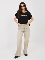 Czarna bawełniana bluzka z wypukłym napisem