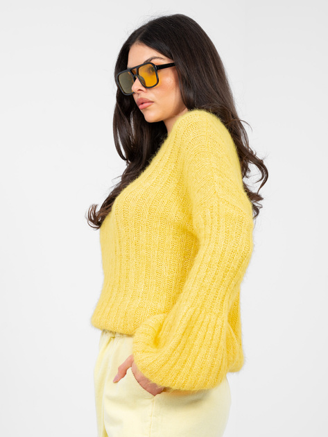 Żółty damski sweter oversize z domieszką wełny