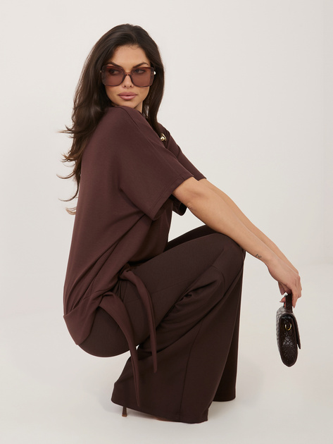 Czekoladowy damski komplet z krótkim rękawem