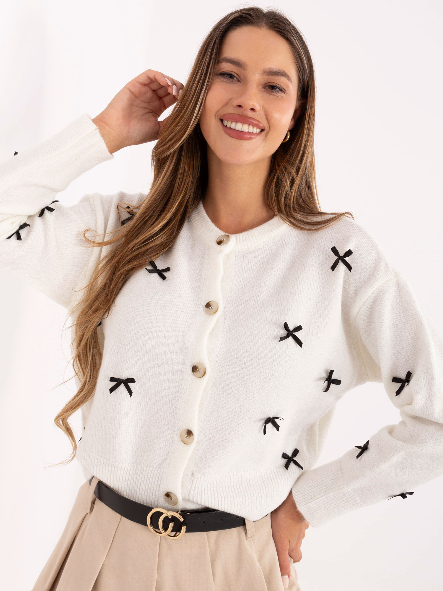 Ecru cardigan sweater with bows RUE PARIS.
