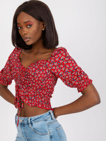 Czerwona krótka bluzka w kwiaty z marszczeniem RUE PARIS